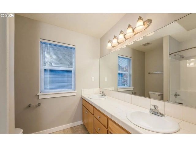 30502 Sw RUTH St, Wilsonville, OR 97070