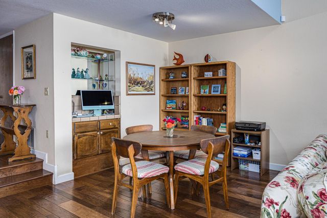 3117 Cambridge Rd, Cameron Park, CA 95682