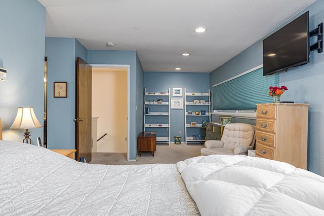 3117 Cambridge Rd, Cameron Park, CA 95682