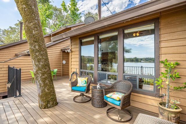 3117 Cambridge Rd, Cameron Park, CA 95682