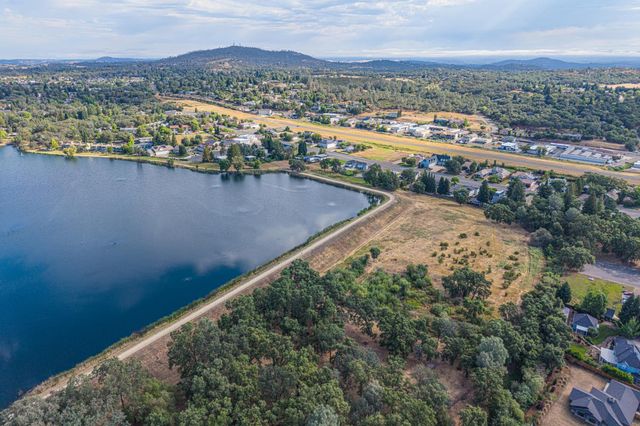 3117 Cambridge Rd, Cameron Park, CA 95682