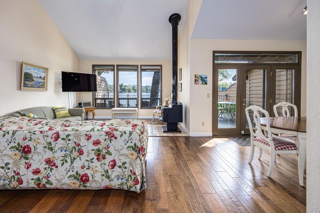 3117 Cambridge Rd, Cameron Park, CA 95682