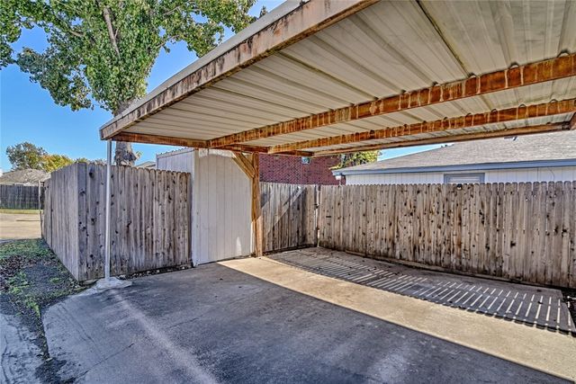 1045 Cheddar Court, Arlington, TX 76017