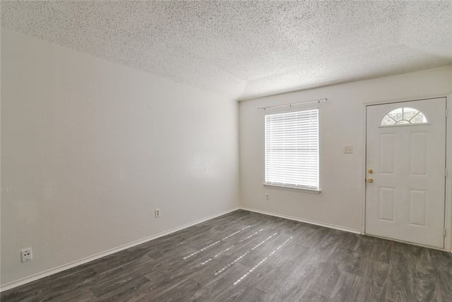 1045 Cheddar Court, Arlington, TX 76017