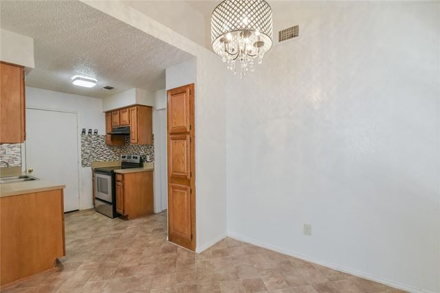 1045 Cheddar Court, Arlington, TX 76017