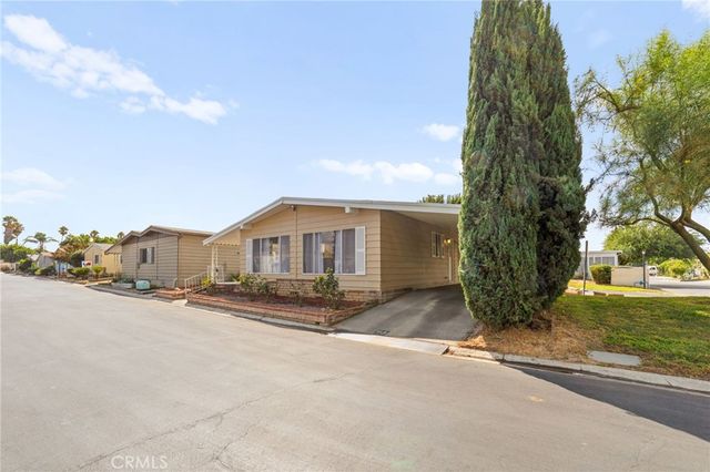 1601 S Garey Avenue 93, Pomona, CA 91766