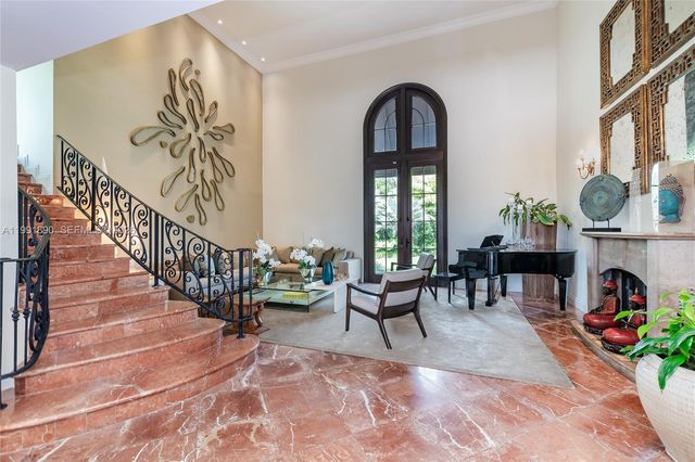 174 Isla Dorada Blvd, Coral Gables, FL 33143