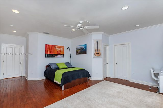 174 Isla Dorada Blvd, Coral Gables, FL 33143