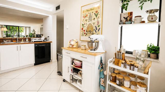 2621 Village Boulevard 204, West Palm Beach, FL 33409