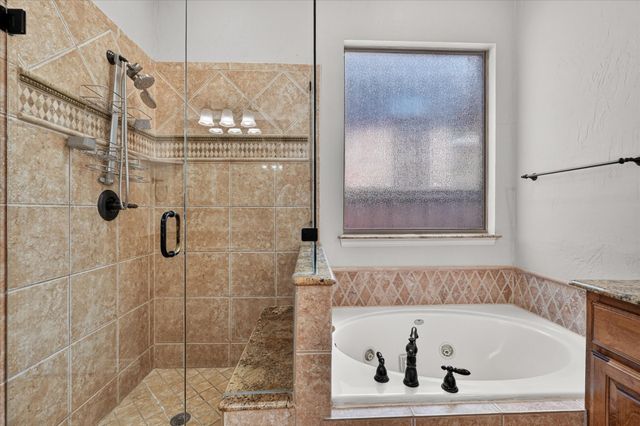 2024 S Hill Drive, Irving, TX 75038