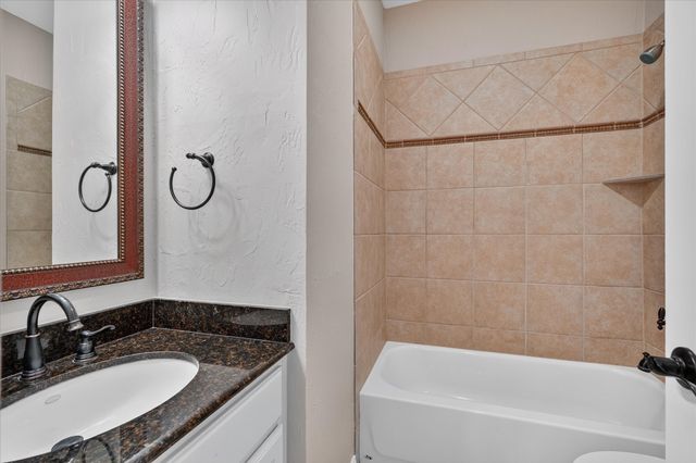 2024 S Hill Drive, Irving, TX 75038