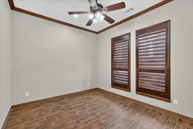 2024 S Hill Drive, Irving, TX 75038