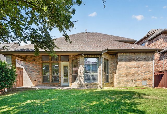 2024 S Hill Drive, Irving, TX 75038