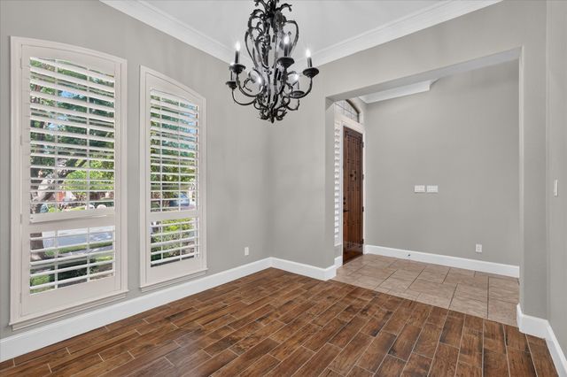 2024 S Hill Drive, Irving, TX 75038