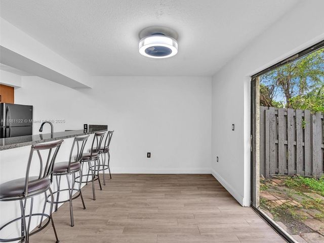 3911 SW 52nd Ave 4-1, Pembroke Park, FL 33023