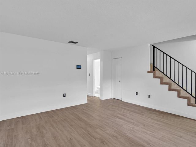 3911 SW 52nd Ave 4-1, Pembroke Park, FL 33023
