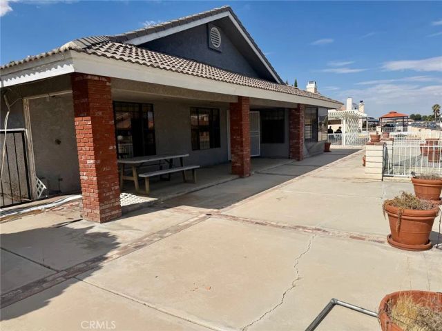 14397 Ironsides Lane, Helendale, CA 92342