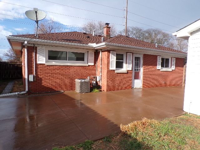 4512 24th Avenue, Rock Island, IL 60201