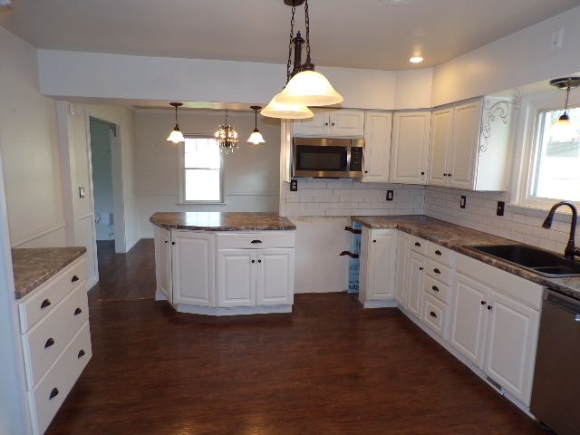 4512 24th Avenue, Rock Island, IL 60201