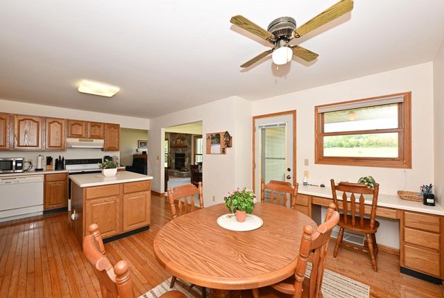 25820 31st STREET, Salem, WI 53168