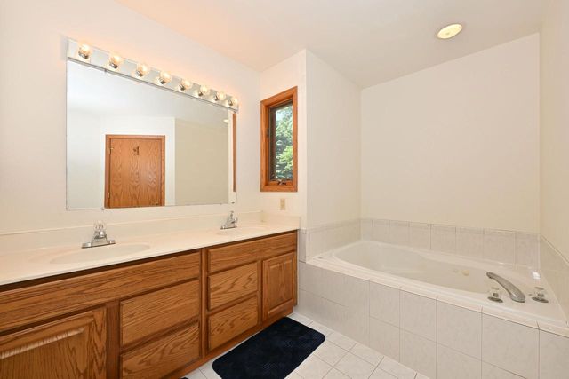 25820 31st STREET, Salem, WI 53168