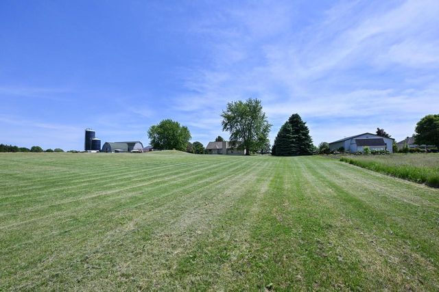 25820 31st STREET, Salem, WI 53168