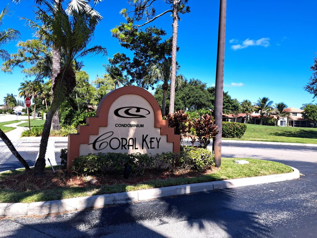 3470 PINEWALK Drive N 212, Margate, FL 33063