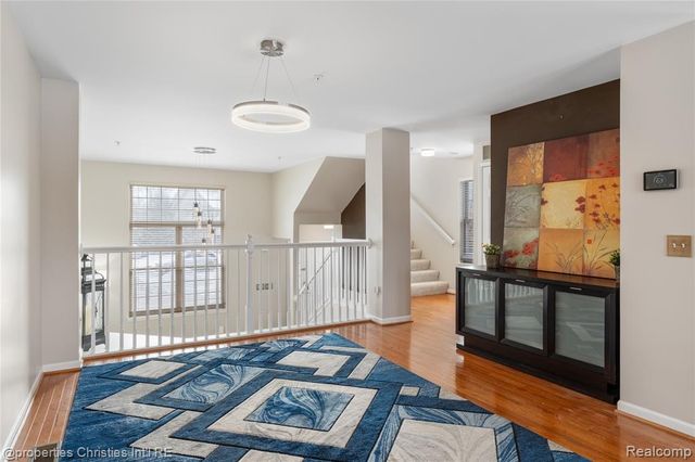 160 Club House Circle 57, Walled Lake, MI 48390