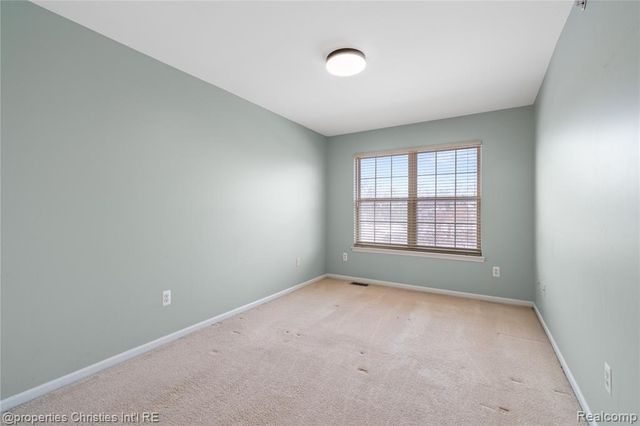 160 Club House Circle 57, Walled Lake, MI 48390