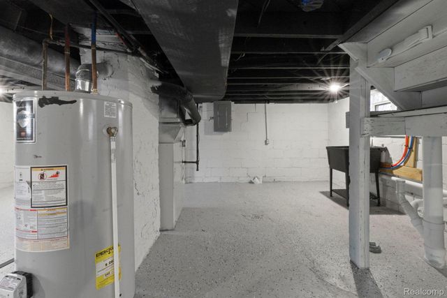 8801 Monica Street, Detroit, MI 48204