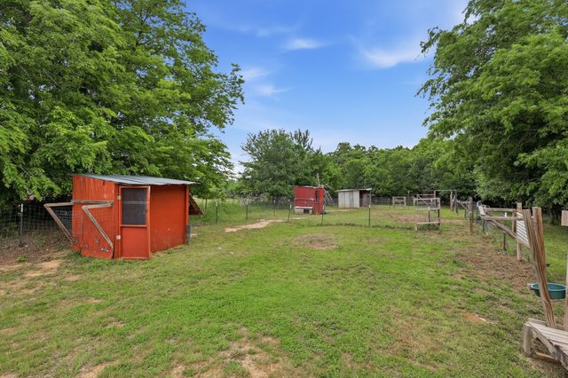 767 E Barry Street, Reno, TX 76020