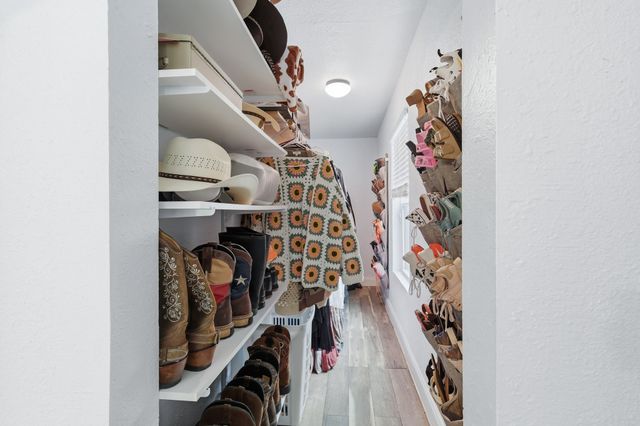 767 E Barry Street, Reno, TX 76020