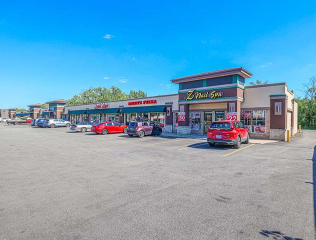 701 E Roosevelt Road, Lombard, IL 60148
