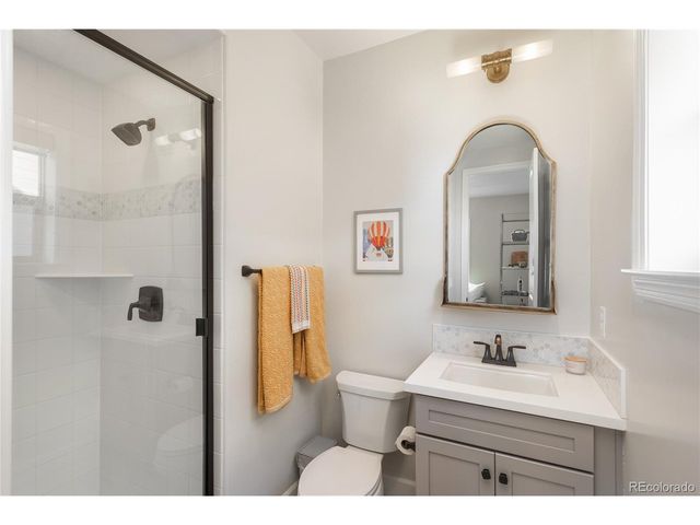 10616 Greycliffe Dr, Highlands Ranch, CO 80126