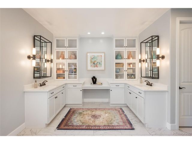 10616 Greycliffe Dr, Highlands Ranch, CO 80126