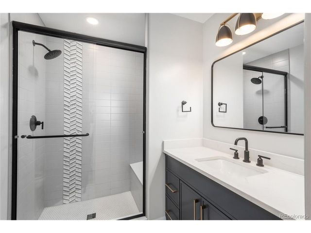 10616 Greycliffe Dr, Highlands Ranch, CO 80126