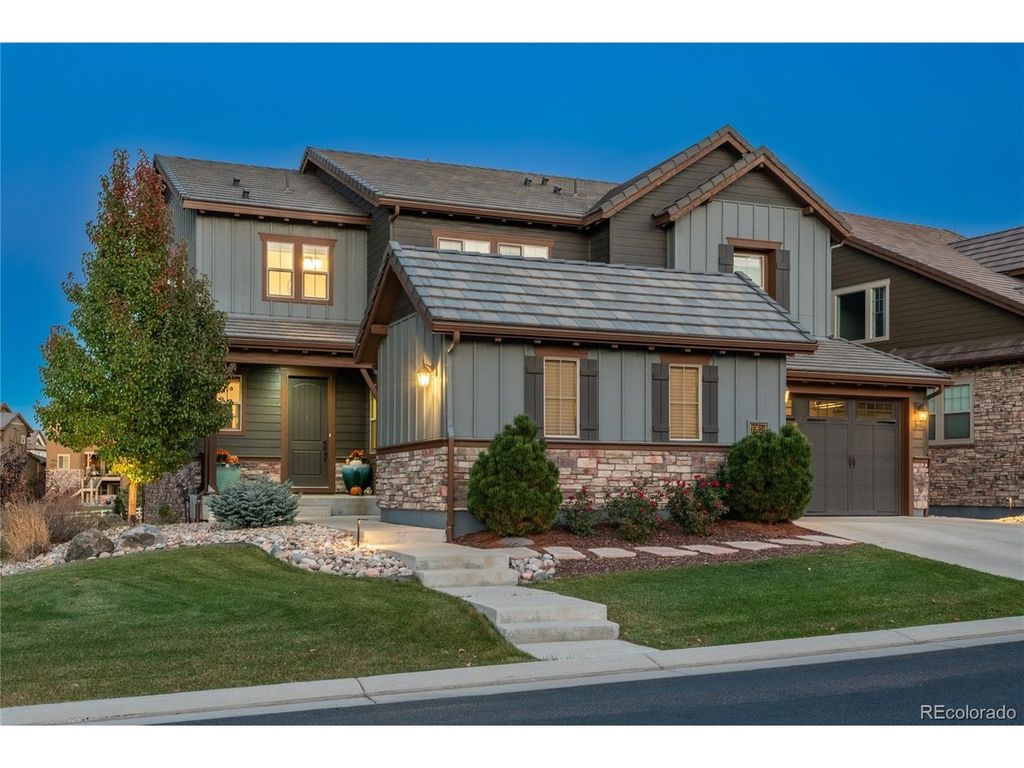 10616 Greycliffe Dr, Highlands Ranch, CO 80126