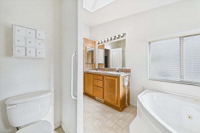 1090 Murray Road 125, Mckinleyville, CA 95519