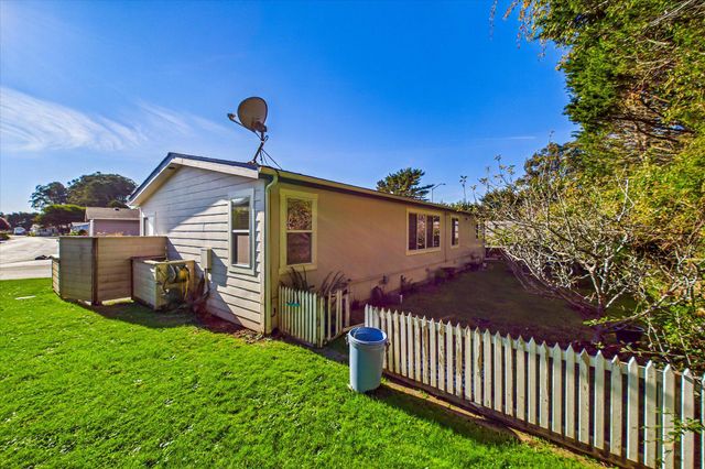 1090 Murray Road 125, Mckinleyville, CA 95519