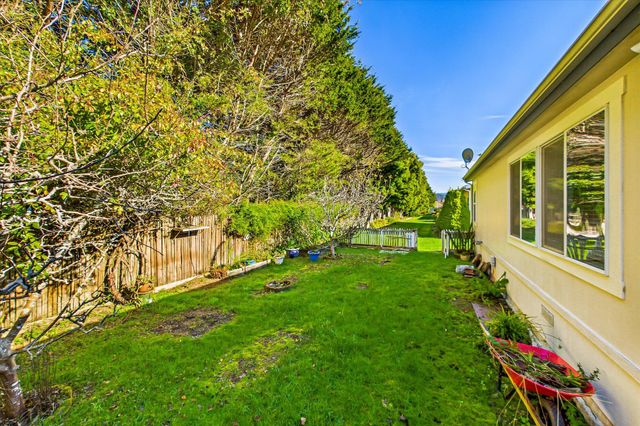 1090 Murray Road 125, Mckinleyville, CA 95519