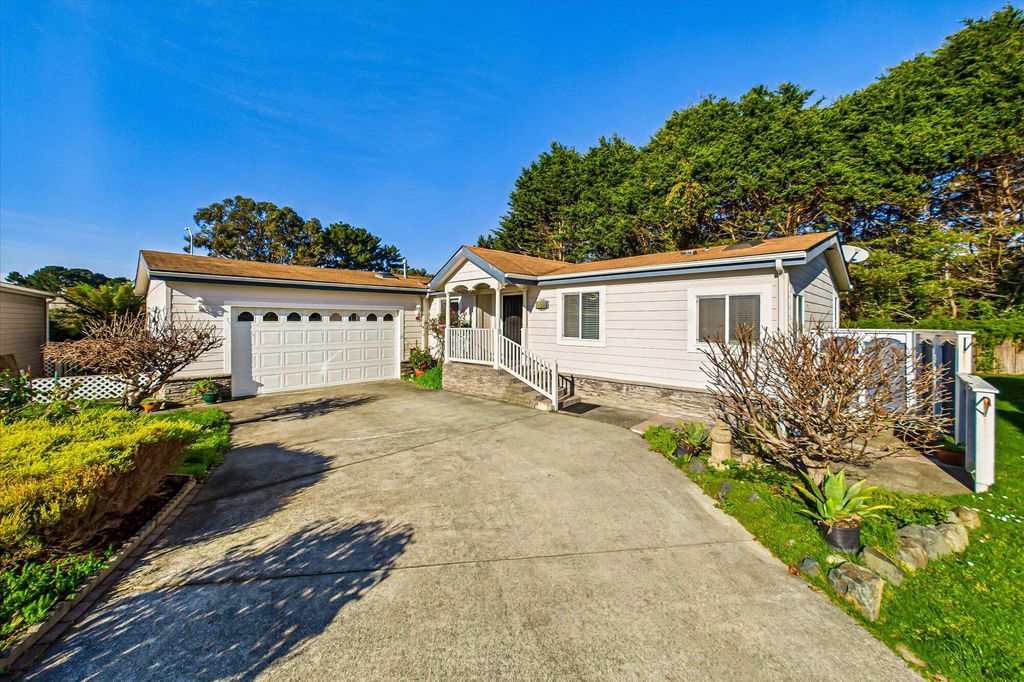 1090 Murray Road 125, Mckinleyville, CA 95519