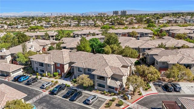 904 Domnus Lane 102, Las Vegas, NV 89144