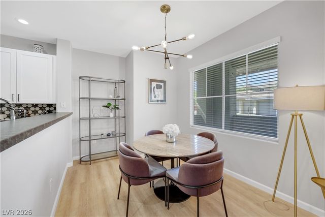 904 Domnus Lane 102, Las Vegas, NV 89144