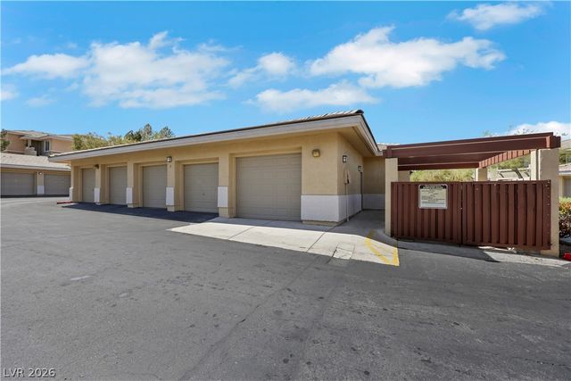 904 Domnus Lane 102, Las Vegas, NV 89144