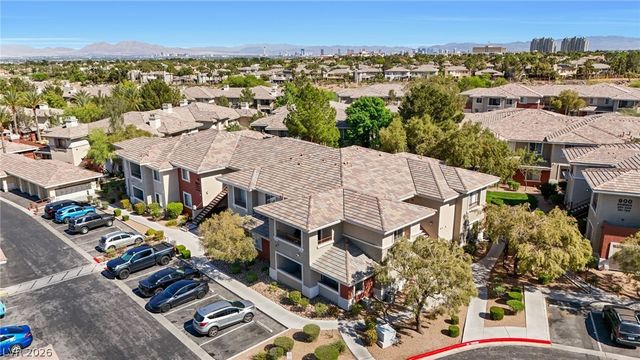 904 Domnus Lane 102, Las Vegas, NV 89144