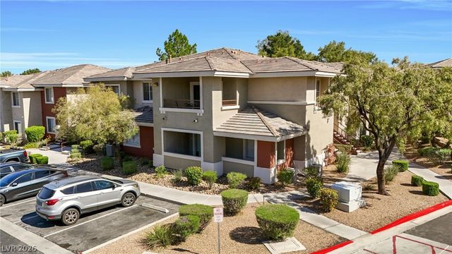 904 Domnus Lane 102, Las Vegas, NV 89144