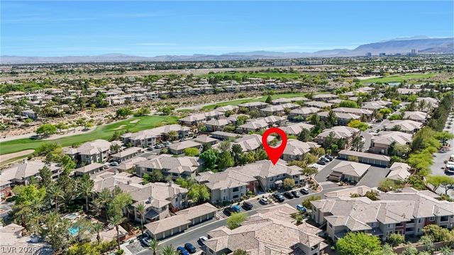 904 Domnus Lane 102, Las Vegas, NV 89144