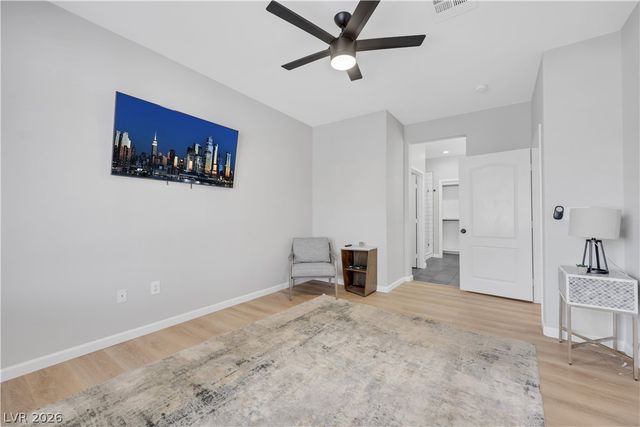 904 Domnus Lane 102, Las Vegas, NV 89144