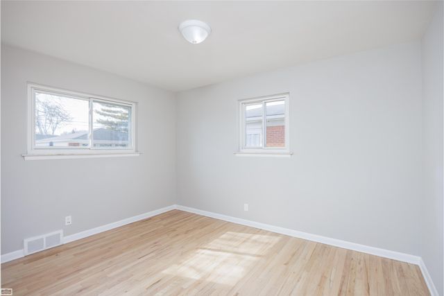 11492 Hanford Drive, Warren, MI 48093