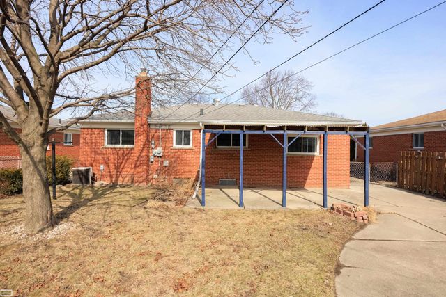 11492 Hanford Drive, Warren, MI 48093